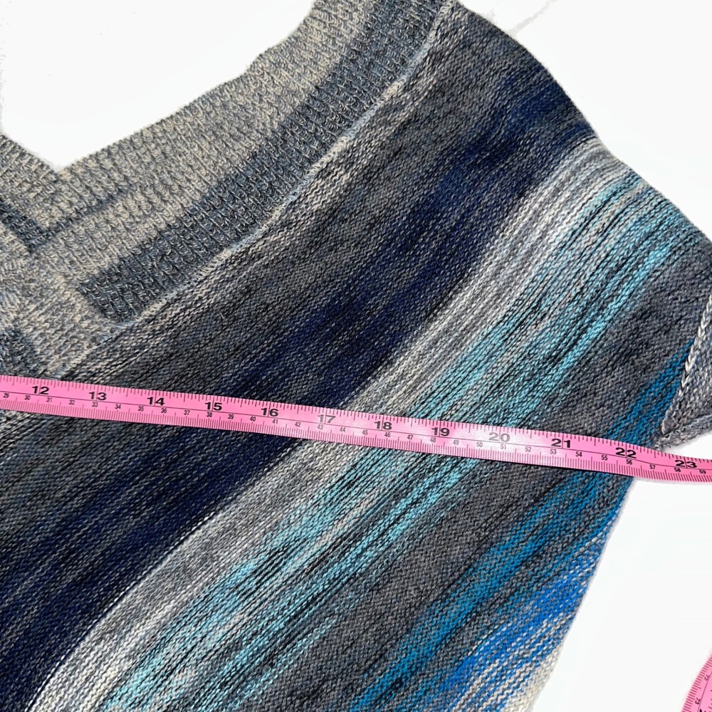 Free People Gray and Blue Stripe V Neck Off Shoulder Sweater‎ Knit Size S - Picture 7 of 9
